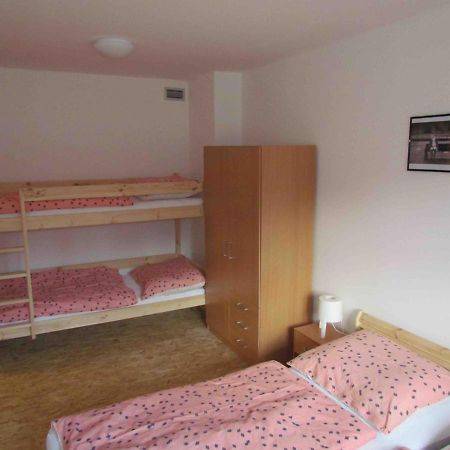 Dopravna Alzbetin Aparthotel Zelezna Ruda Bagian luar foto